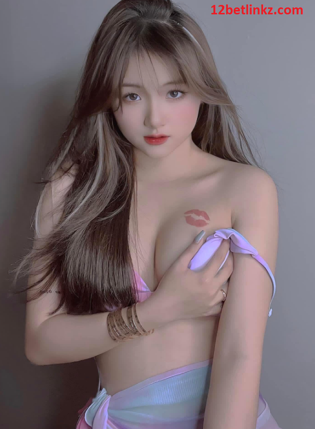 Thúy Vân mặc đồ hở bạo khiến đàn ông đứng sững 2 Chùm ảnh đẹp của Thúy Vân